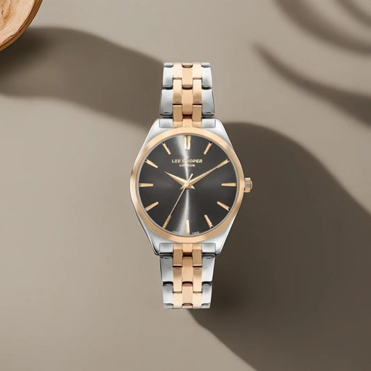 Montre femme Lee Cooper Kensington bicolore cadran gris – mise en scène